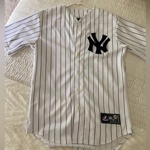Derek Jeter Jersey NWT